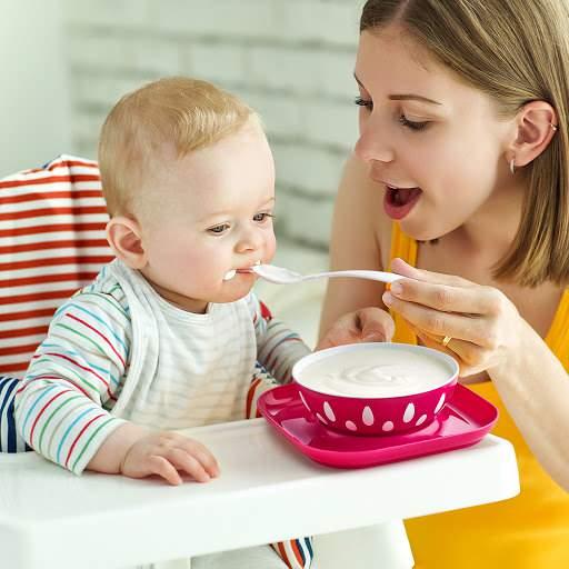 Bebeklere nasıl kilo aldırılır? Bebeklerde hızlı kilo aldıran yiyecek ve yöntemler