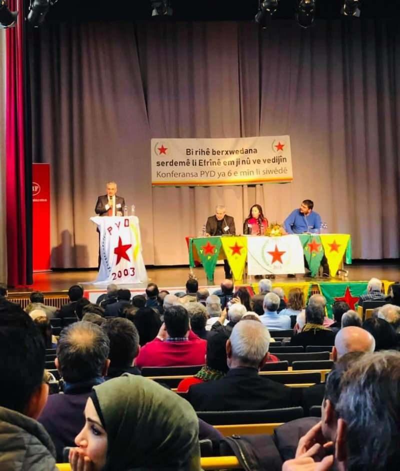 Kadir Kasırga'nın PKK'lıların konferansına katıldığı görüntü....