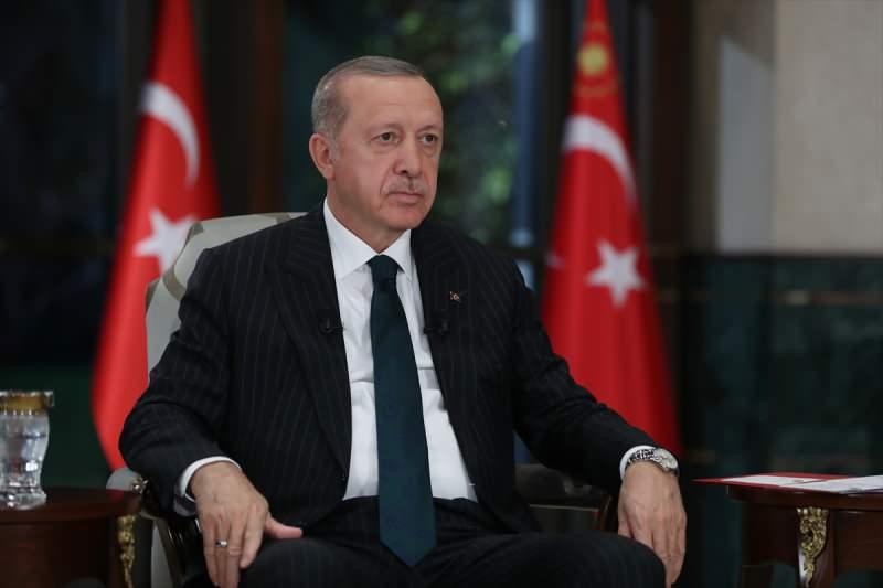 Başkan Erdoğan, canlı yayında gündeme ilişkin soruları yanıtladı