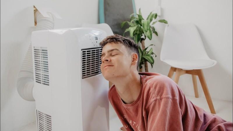 yaz aylarında artan sıcaklığı azaltmak için kullanılan klimalar hastalıklara neden olabilir.