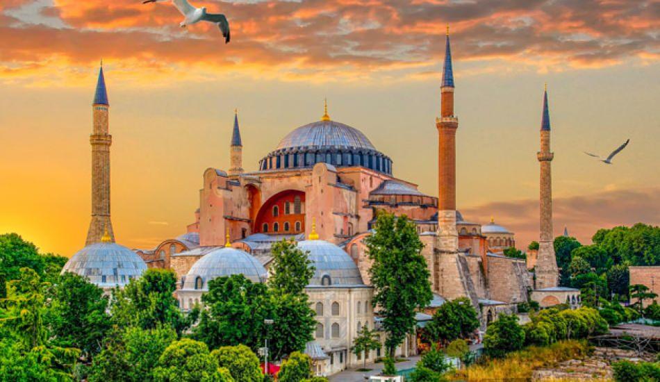ayasofya_camii_nerede_nasil_gidilir_ayasofya_camii_hangi_ilcede_yer_aliyor_1595406241_3877.jpg