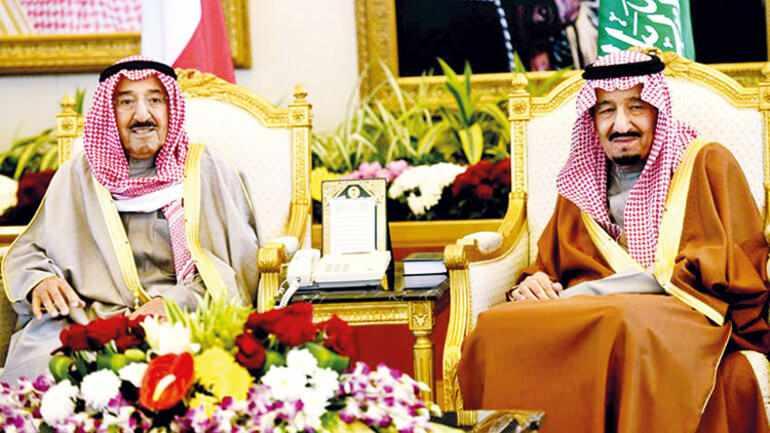 Kuveyt Emiri Şeyh Sabah el Ahmed el Cabir el Sabah ve Suudi Kralı Selman bin Abdulaziz