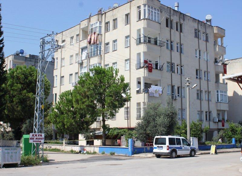 Osmaniye'de 40 daireli site Kovid-19 nedeniyle karantinaya alındı