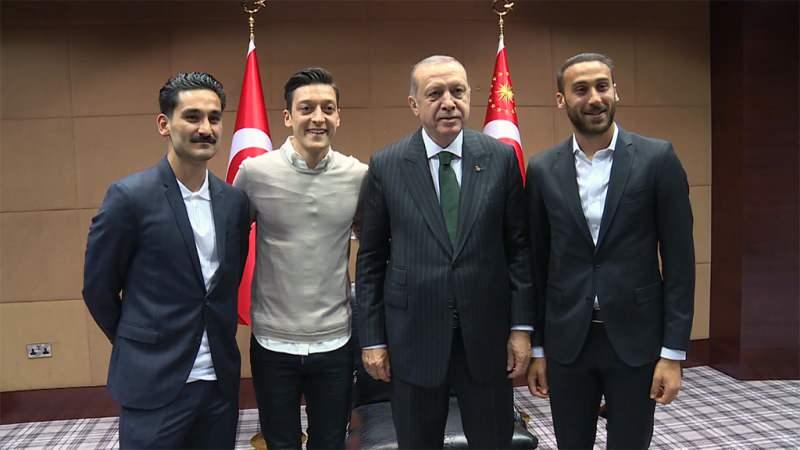 İlkay Gündoğan, Mesut Özil, Cumhurbaşkanı Erdoğan ve Cenk Tosun