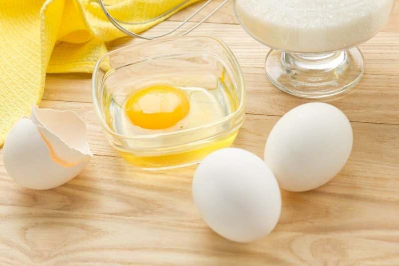 Yumurta akının cilde yararları neler? Yumurta akı maskesi