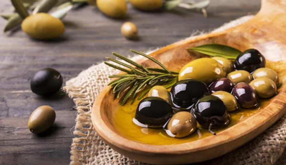 ev_yapimi_zeytinin_yumusamamasi_icin_ne_yapilir_zeytin_uzun_sure_nasil_saklanir_1603029458_7756.jpg