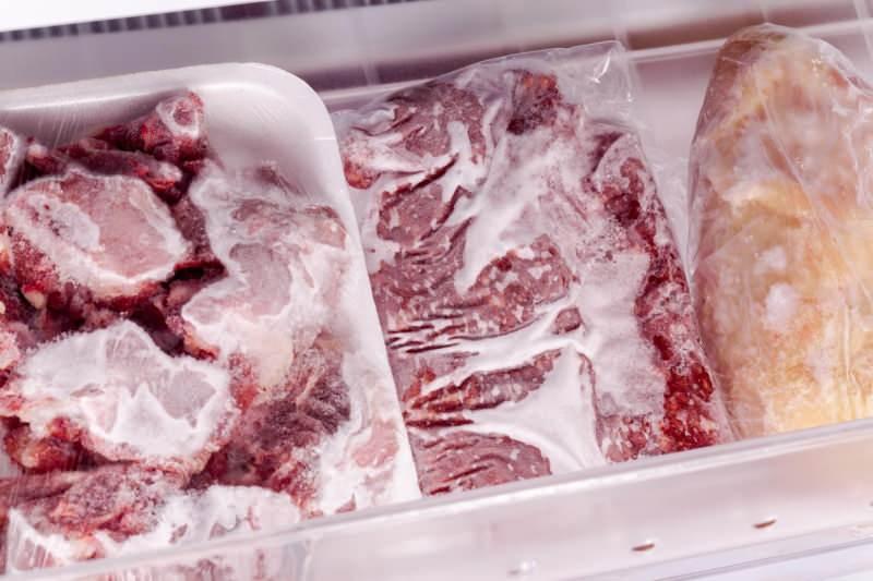 Et ve tavuk ürünleri dondurucuda ne kadar süre muhafaza edilir