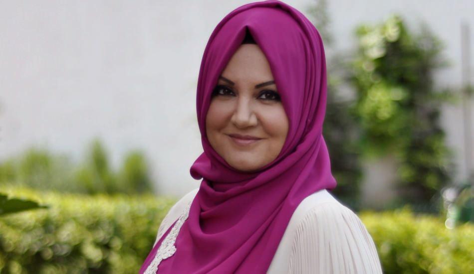 sunucu_ikbal_gurpinar_korona_rahatsizligi_nedeniyle_yogun_bakima_alindi_1604158865_189.jpg
