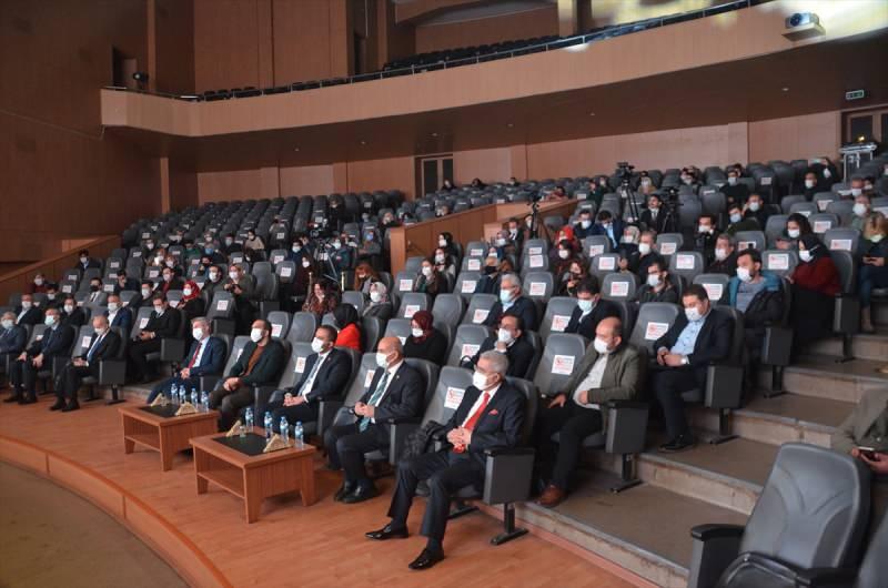 Kahramanmaraş'ta '1. Uluslararası Şiir ve Edebiyat Günleri' sona erdi
