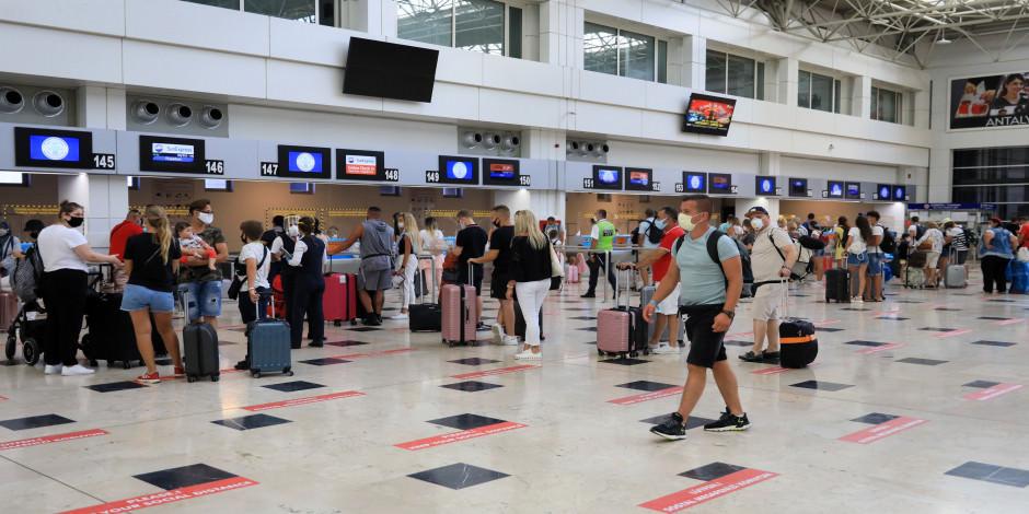 Antalya 11 Ayda 3 Milyon 382 Bin Turist Agirladi Seyahat Haberleri