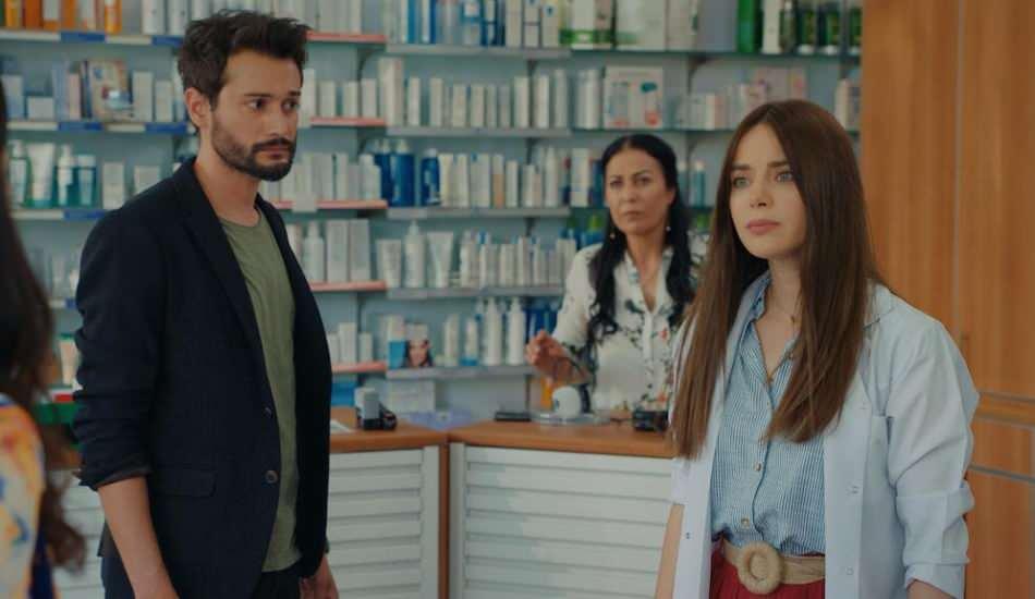 genc_oyuncu_zeynep_elcini_olumle_tehdit_eden_eski_esine_hapis_cezasi_yuzune_kezzap_atarim_1607240820_592.jpg